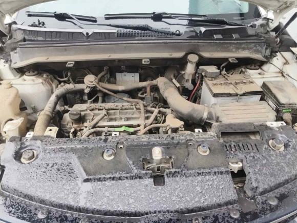 [济南·鲁A] 二手东南东南DX32016款 1.5T CVT旗舰型