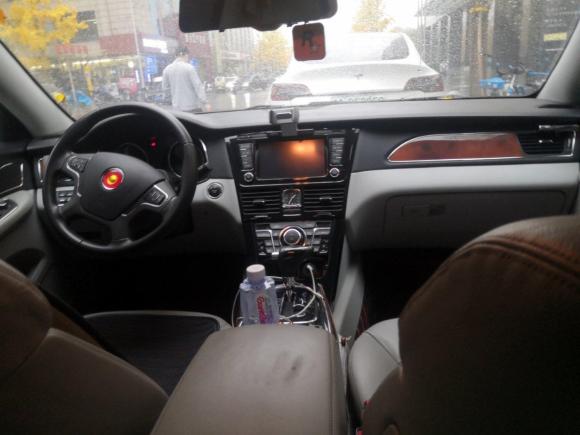 [北京·京A] 二手红旗红旗H72013款 3.0L 尊贵型