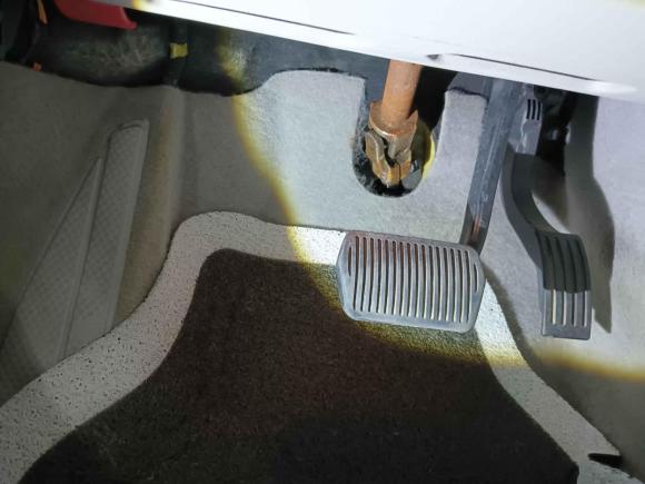 [上海·皖S] 二手沃尔沃沃尔沃S402010款 2.0L 自动智雅版