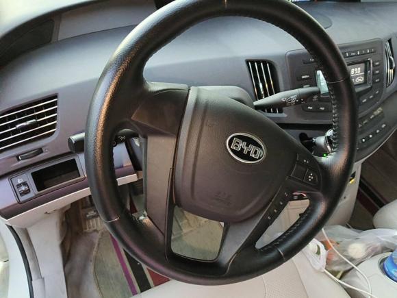 [北京·冀E] 二手比亚迪比亚迪e62016款 400 豪华版