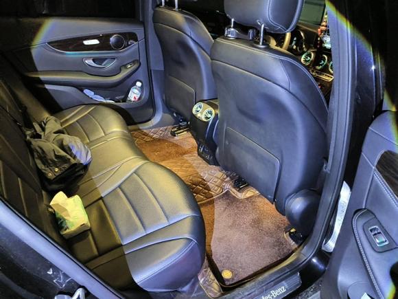 [武汉·鄂A] 二手奔驰奔驰GLC2019款 改款 GLC 260 L 4MATIC 豪华型