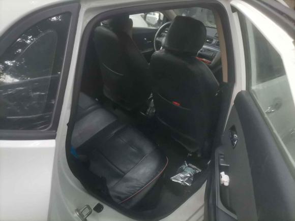 [佛山·粤E] 二手起亚起亚K22012款 两厢 1.4L MT GLS纪念版