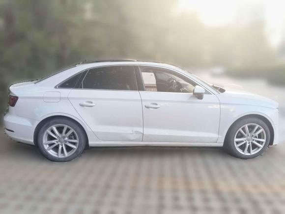 [济南·鲁A] 二手奥迪奥迪A32016款 Limousine 35 TFSI 风尚型