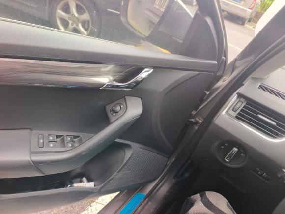 [上海·沪D] 二手斯柯达明锐2017款 TSI280 DSG智行版