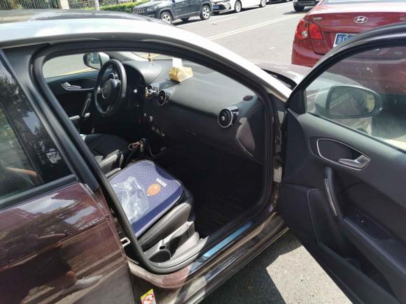 [宁波·浙B] 二手奥迪奥迪A12014款 30 TFSI Sportback舒适型