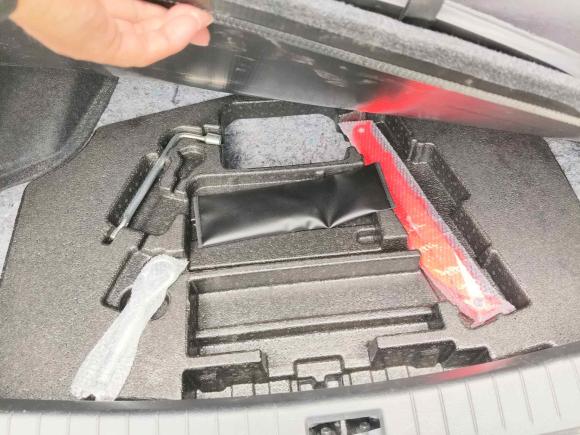 [武汉·鄂A] 二手英菲尼迪英菲尼迪Q50L2015款 2.0T 悦享版