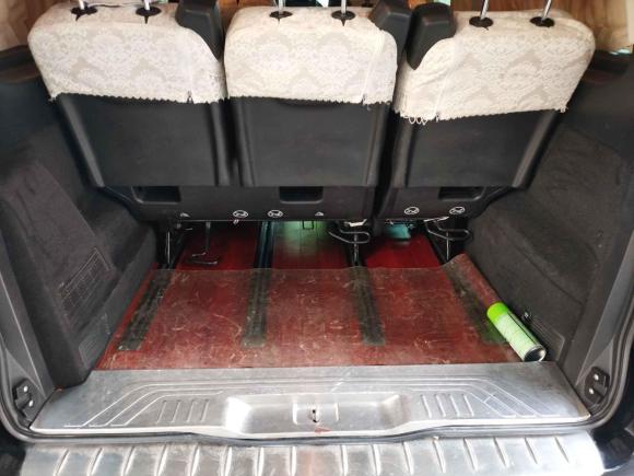 [南昌·赣E] 二手奔驰威霆2016款 2.0T 商务版