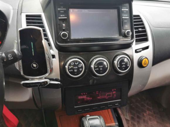 [成都·川A] 二手三菱帕杰罗·劲畅2011款 3.0L 豪华导航版