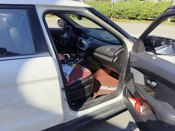 [南通·渝G] 二手陆风陆风X72015款 2.0T 全景尊贵版