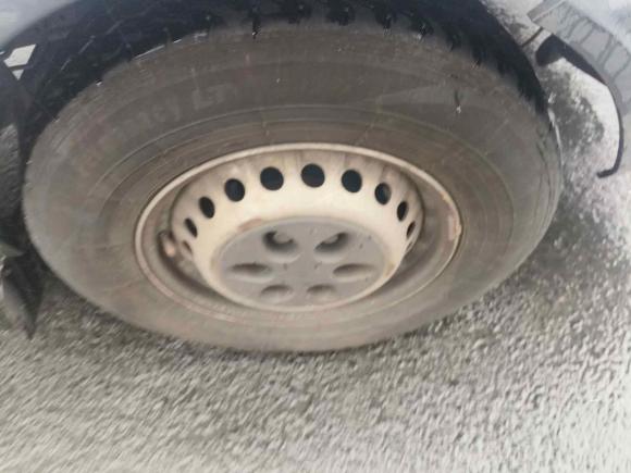 [上海·沪J] 二手依维柯依维柯得意2017款 2.5T A35客车5-7座47Z5