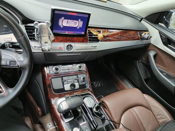 [成都·川A] 二手奥迪奥迪A82013款 A8L 30 FSI 舒适型