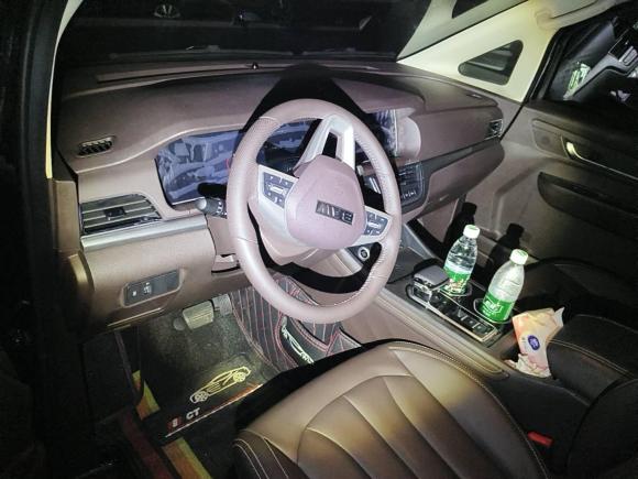 [苏州·苏U] 二手BAW北汽制造锐胜王牌M72023款 2.0L 自动长轴商务型 9座