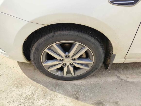 [深圳·粤F] 二手长安逸动2016款 1.6L 手动风尚型