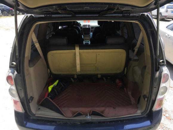 [上海·沪F] 二手别克别克GL82014款 2.4L 经典版