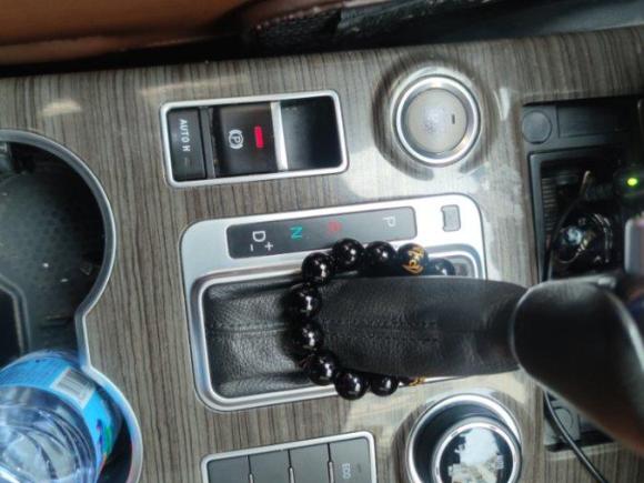 [深圳·粤B] 二手哈弗哈弗H92015款 2.0T 四驱豪华型 7座