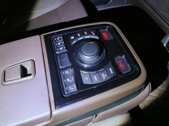 [杭州·浙A] 二手红旗红旗H72018款 2.0T 精英版