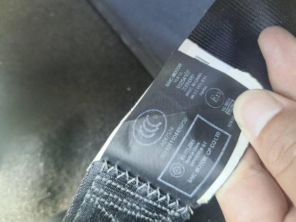 [常州·苏D] 二手荣威荣威RX32018款 1.6L CVT旗舰版