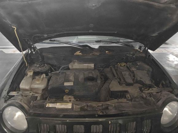 [北京·京L] 二手Jeep指南者2007款 2.4L 四驱运动版