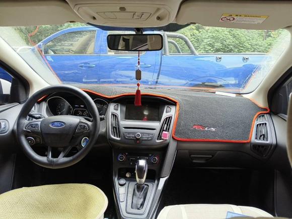 [青岛·鲁U] 二手福特福克斯2015款 两厢 EcoBoost 180 自动精英型