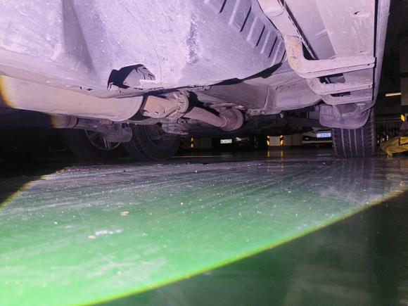 [深圳·粤R] 二手哈弗哈弗H62015款 运动版 1.5T 自动两驱豪华型