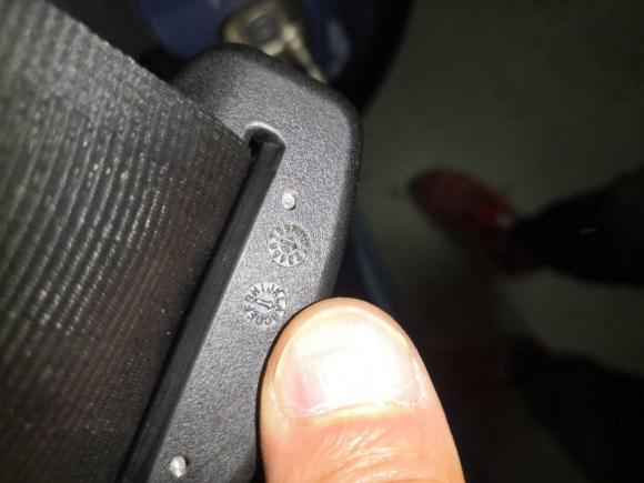 [西安·陕E] 二手标致标致308S2015款 1.2T 自动劲驰版