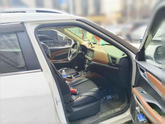 [合肥·鲁J] 二手众泰众泰T3002017款 1.5L 手动尊享型