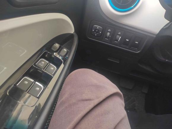 [上海·沪A] 二手江汽集团江淮iEV2015款 iEV5