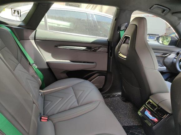 [广州·粤A] 二手极氪极氪0012022款 超长续航单电机 WE版