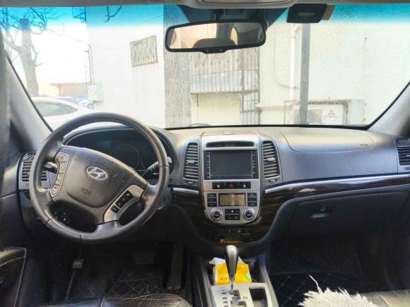 [北京·京P] 二手现代胜达经典2010款 2.4 豪华版 七座四驱