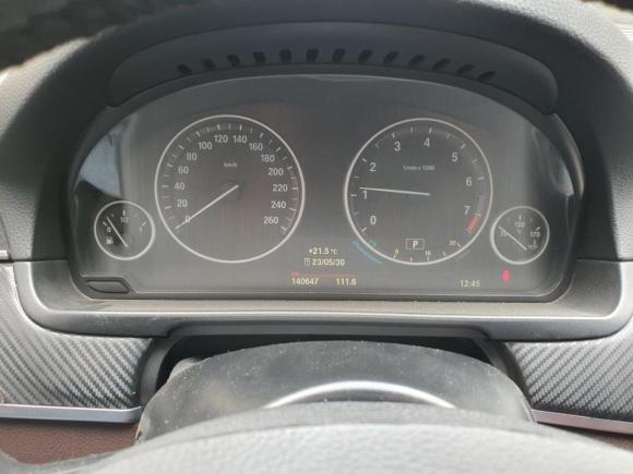 [济南·鲁C] 二手宝马宝马5系2014款 525Li 豪华设计套装