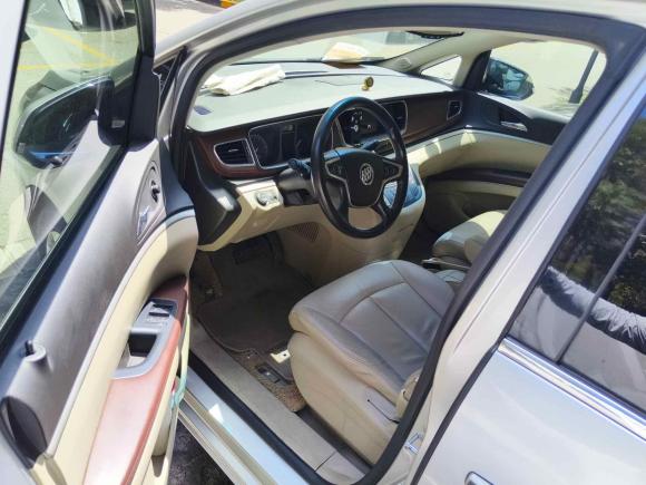 [上海·沪A] 二手别克别克GL82014款 3.0L GT豪华商务豪雅版