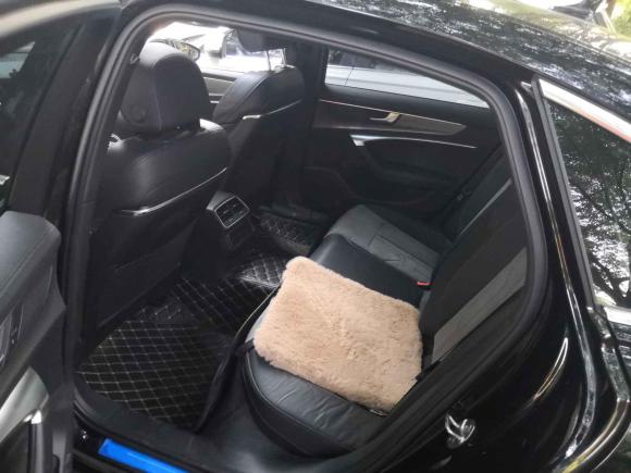 [无锡·苏B] 二手奥迪奥迪A6L2022款 40 TFSI 豪华动感型