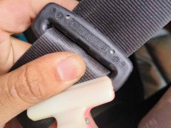 [无锡·苏B] 二手大众迈特威2012款 2.0TSI 两驱豪华版