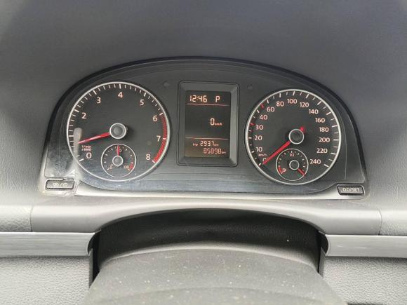 [无锡·苏E] 二手大众途安2013款 1.4T DSG舒适版5座