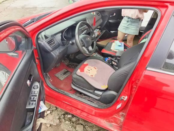 [金华·浙G] 二手起亚起亚K22012款 三厢 1.4L AT GLS纪念版