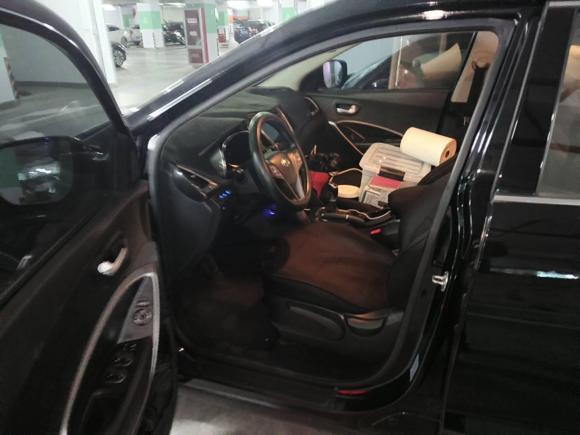 [南通·苏F] 二手现代胜达2013款 2.4L 手动两驱舒适型