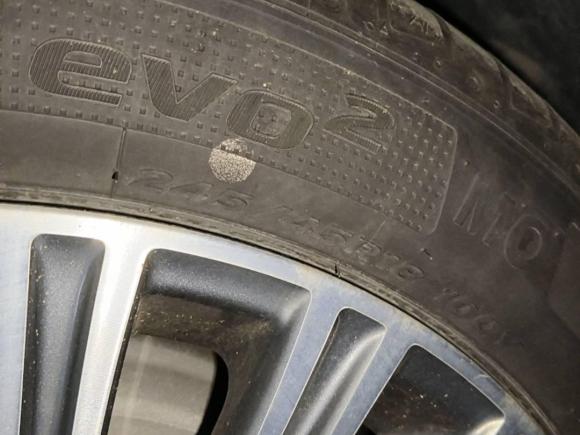 [武汉·鄂A] 二手奔驰奔驰E级2023款 E 300 L 豪华型