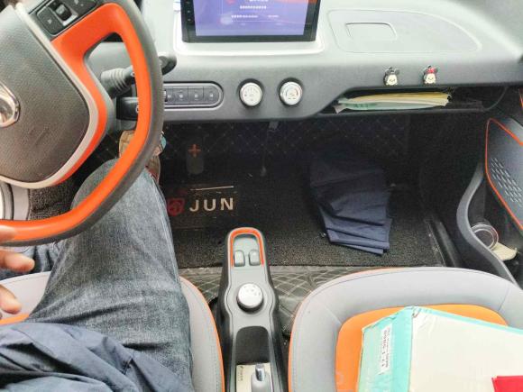 [苏州·苏E] 二手宝骏宝骏E1002020款 305KM 智行版