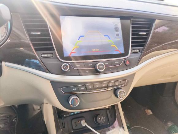 [青岛·鲁U] 二手别克威朗2018款 三厢 15S 自动领先型