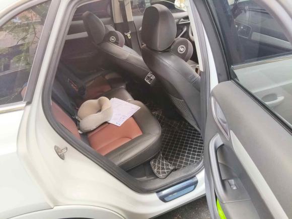 [武汉·鄂A] 二手奥迪奥迪Q32018款 30周年年型 30 TFSI 时尚型