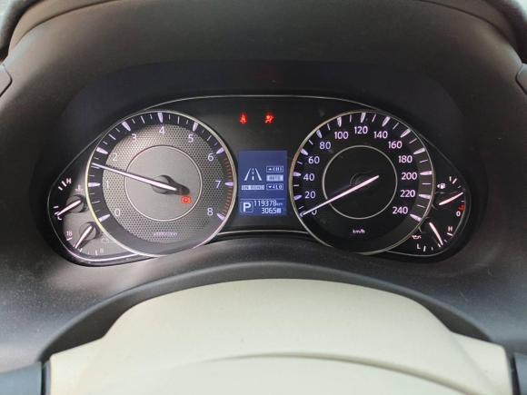 [金华·浙G] 二手日产途乐2018款 4.0L 旗舰型