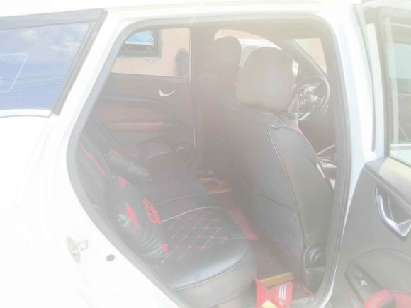 [嘉兴·贵H] 二手东风风光风光5002022款 1.5L CVT尊享型