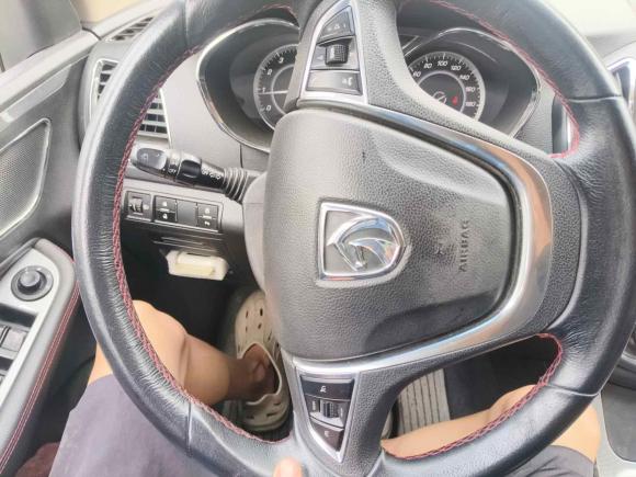 [上海·沪C] 二手宝骏宝骏5602015款 1.8L 手动豪华型