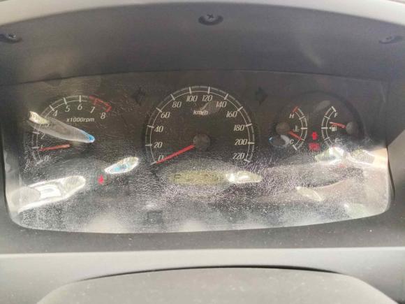 [上海·沪C] 二手荣威荣威W52014款 1.8T 4WD 自动豪域特装版