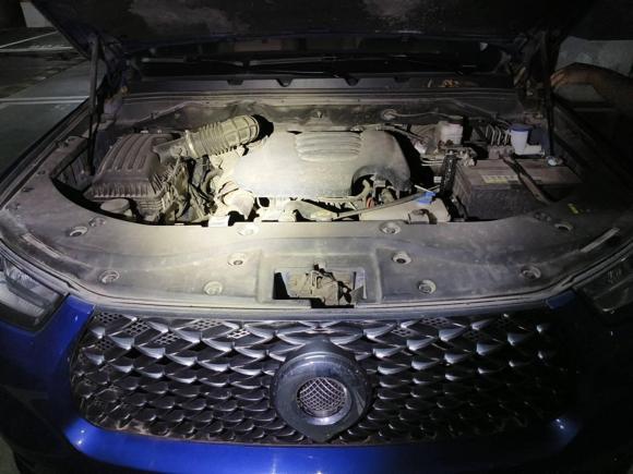 [成都·渝A] 二手长城炮2019款 2.0T商用版手动柴油四驱精英型长箱GW4D20M