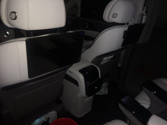 [青岛·鲁B] 二手腾势腾势D92022款 DM-i 970 四驱旗舰型