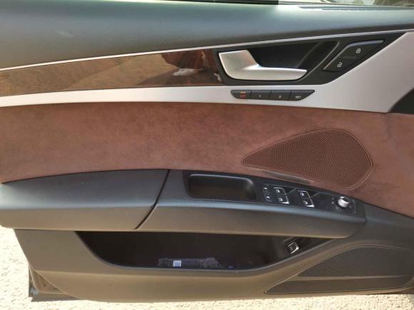 [北京·京G] 二手奥迪奥迪A82013款 A8L 45 TFSI quattro舒适型