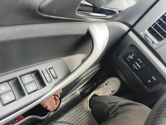 [上海·沪C] 二手长安长安CS352016款 1.6L 自动豪华型 国V