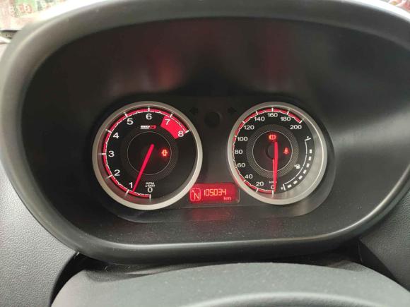 [武汉·鄂A] 二手名爵名爵3SW2015款 1.5L AMT精英型