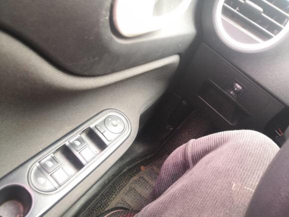 [金华·浙G] 二手名爵名爵32016款 1.3L AMT舒适版